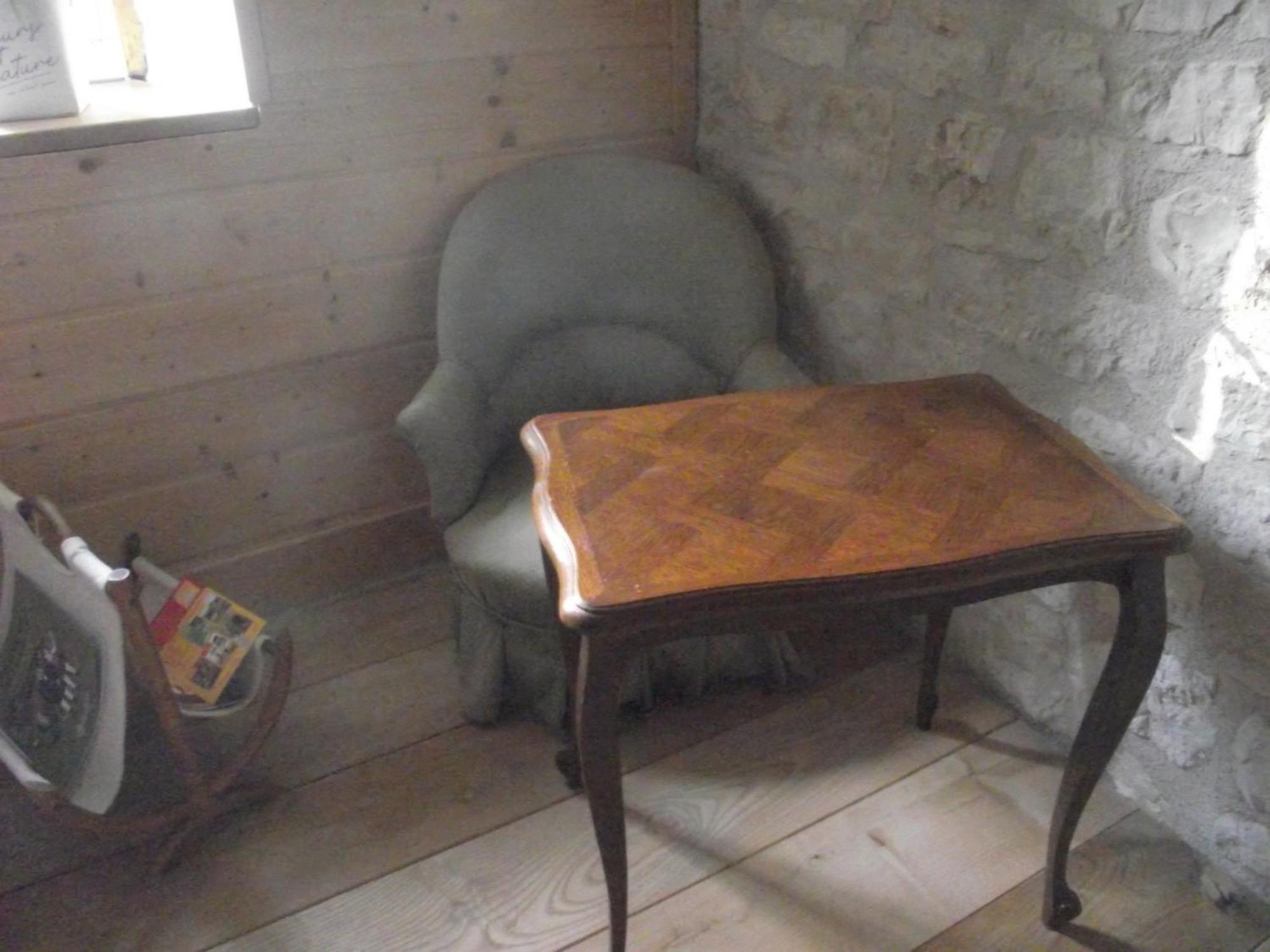 La Tourelle D'aiglepierre *